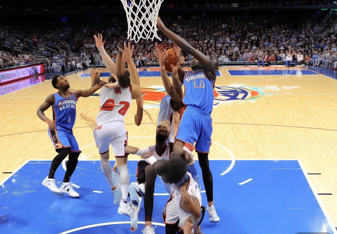 雷霆活塞巅峰对决：激情碰撞精彩回顾(图3)