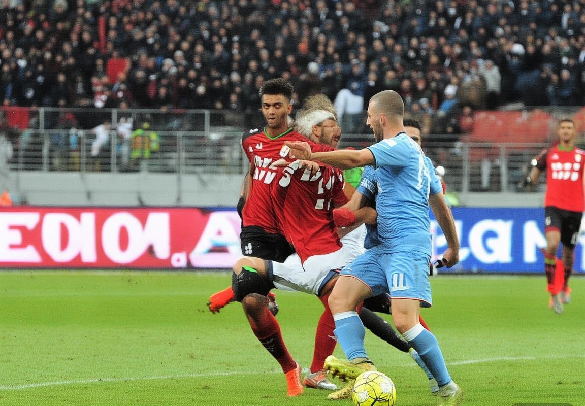 2017意甲经典对决：热那亚VS拉齐奥激战火花(图1)